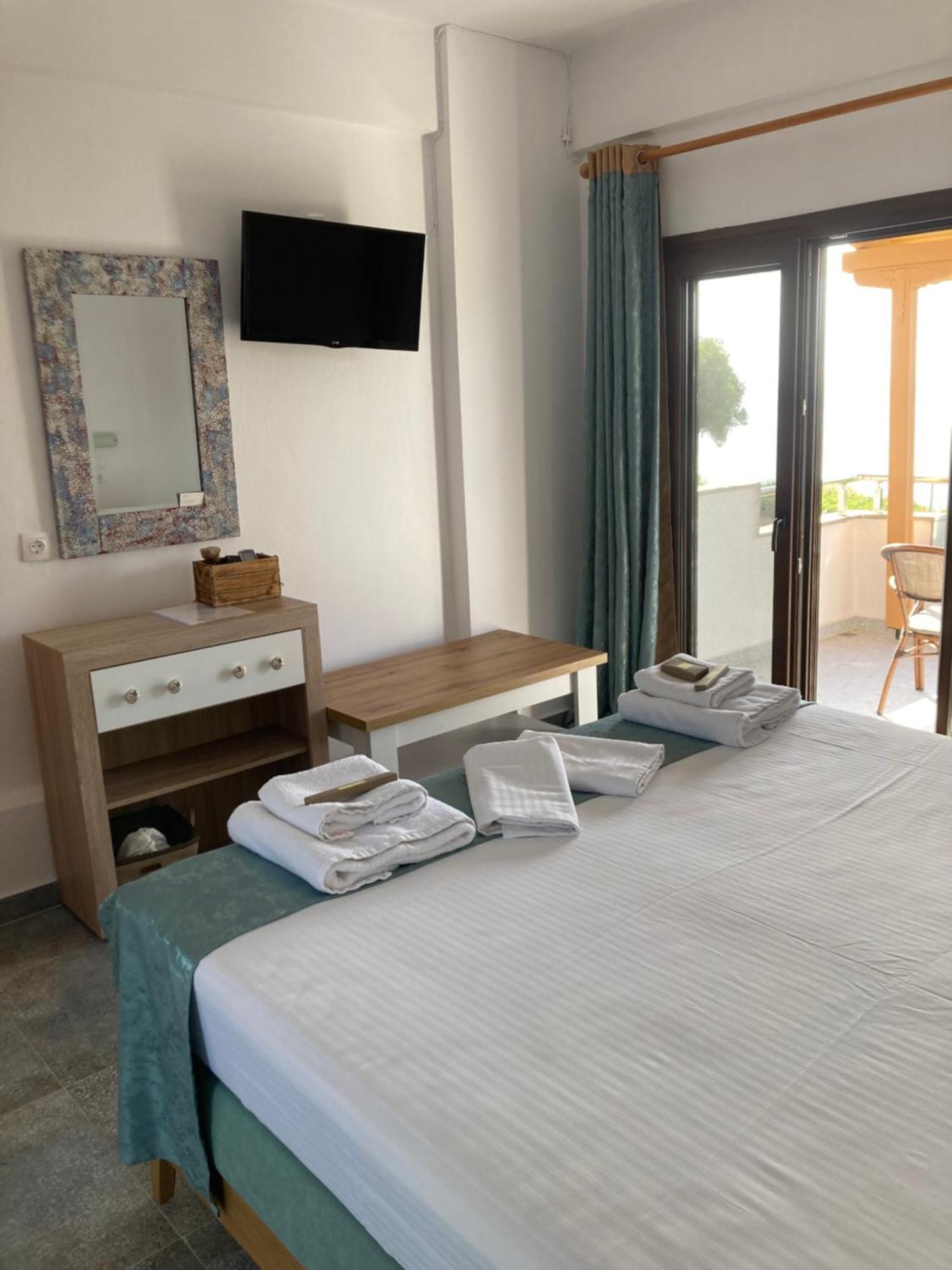 Apartamento Marianna Sea View Afitos Exterior foto